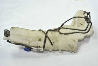 SCORPİO ÇIKMA YEDEK PARÇA FORD CIKMA YEDEK FOCUS 2 CAM SU BİDONU